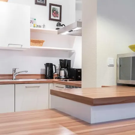 Marin, 05 アパート